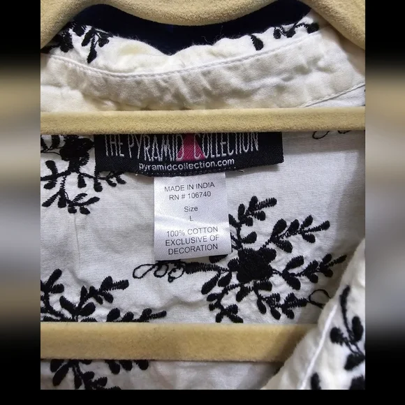 The Pyramid Collection Tunic/Dress  Embroidered Floral Button Front Cottage Sz L - Picture 4 of 7